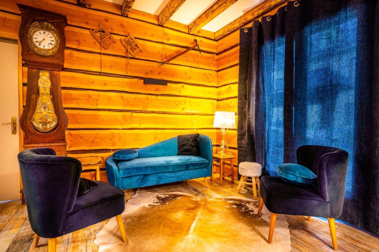 Hotel La Rencluse Saint-Mamet Екстер'єр фото